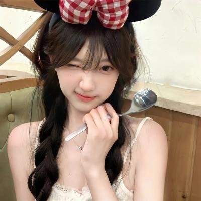 害羞机关枪少女